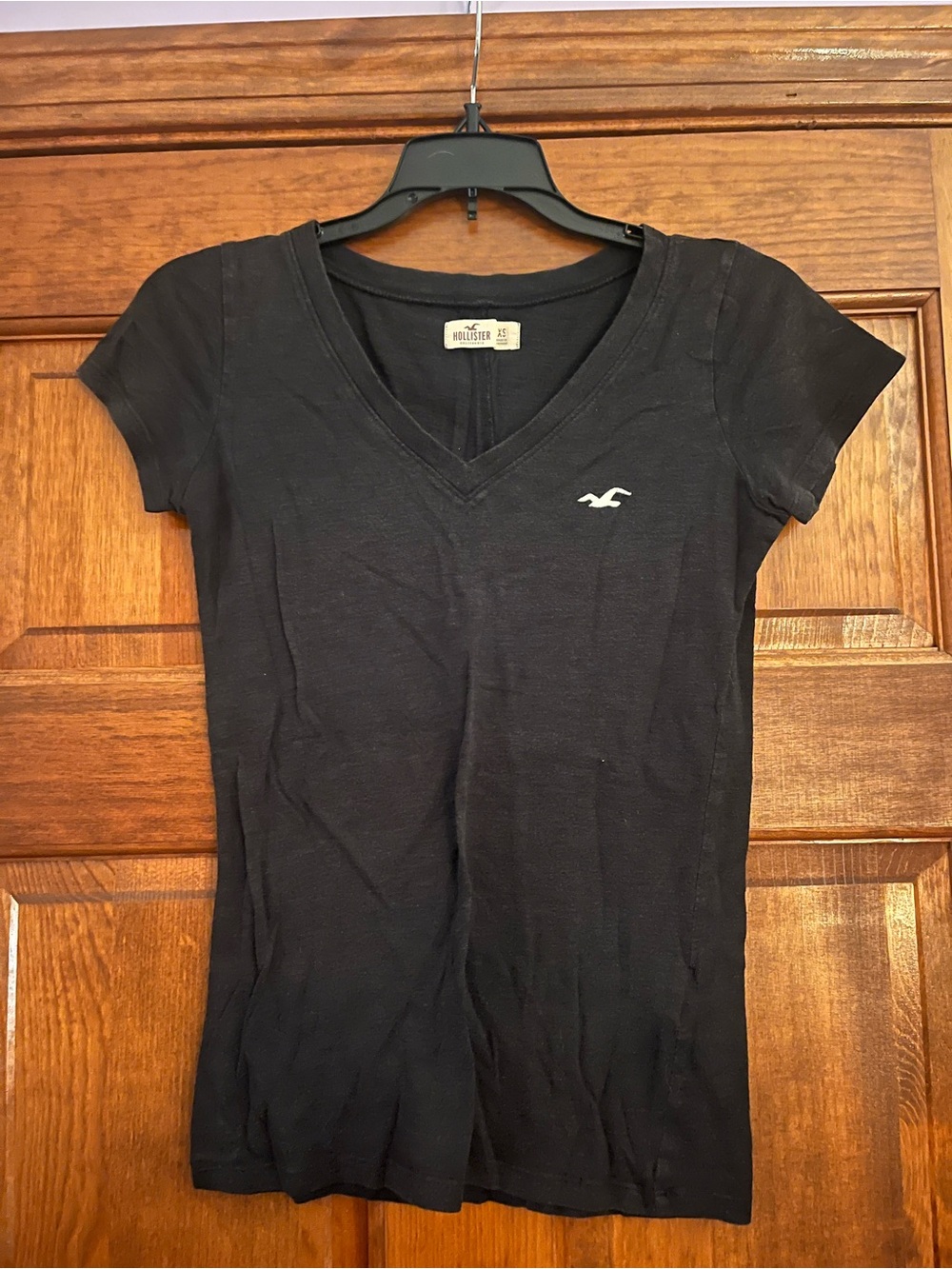 Hollister Black V-Neck Logo Tee